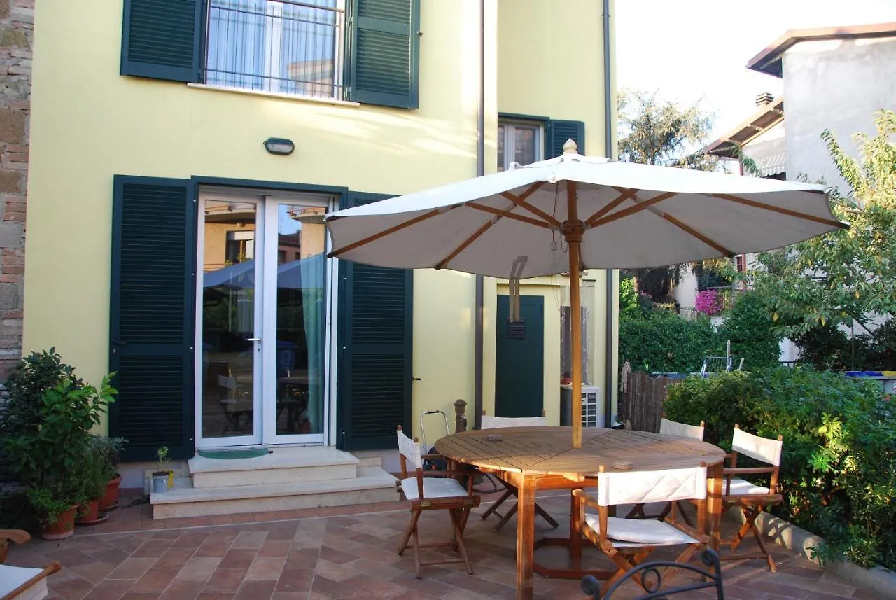 **  B&B Percorso Verde Ponte Valleceppi 이탈리아